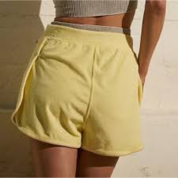 NWOT Free People Catching Rays Shorts - Picture 2 of 11